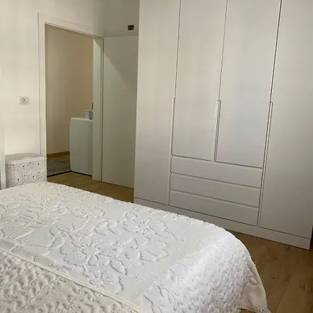 Apartment The Tropoja Next To Bus Terminal *