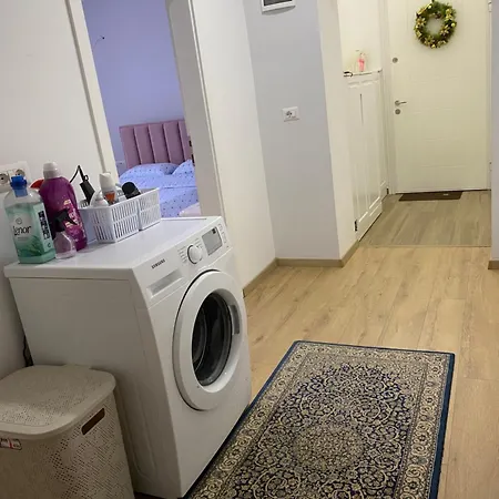 Apartment The Tropoja Next To Bus Terminal